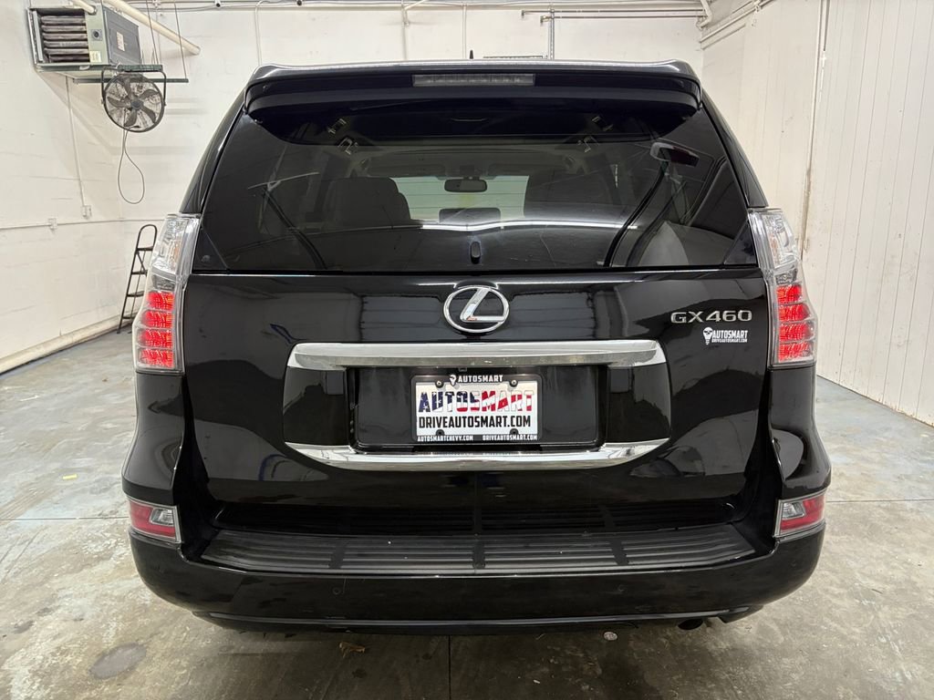 Used 2019 Lexus GX 460 Premium w/ Premium Package image 28