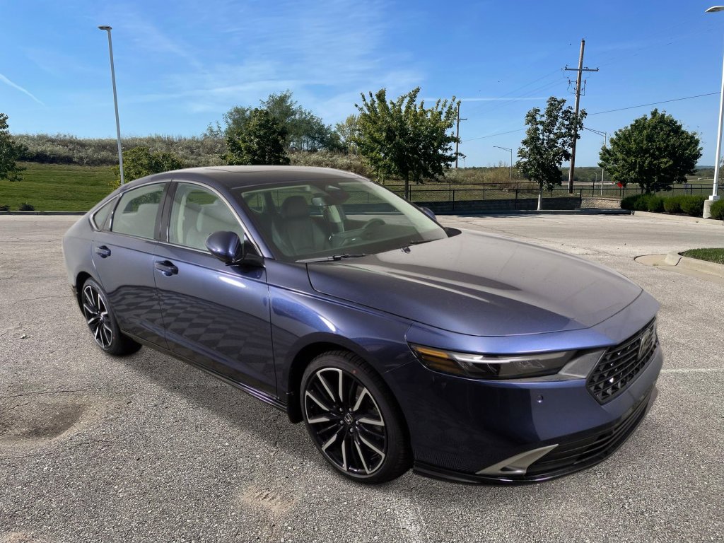 New 2026 Honda Accord Touring image 7