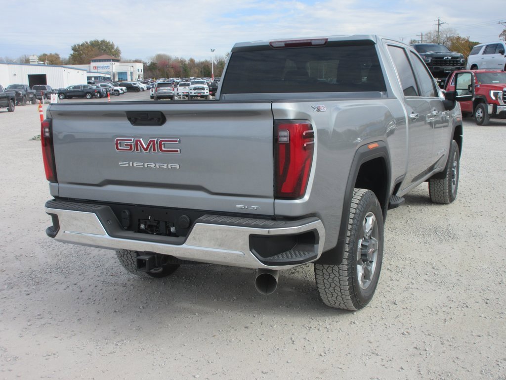 New 2026 GMC Sierra 3500 SLT image 4