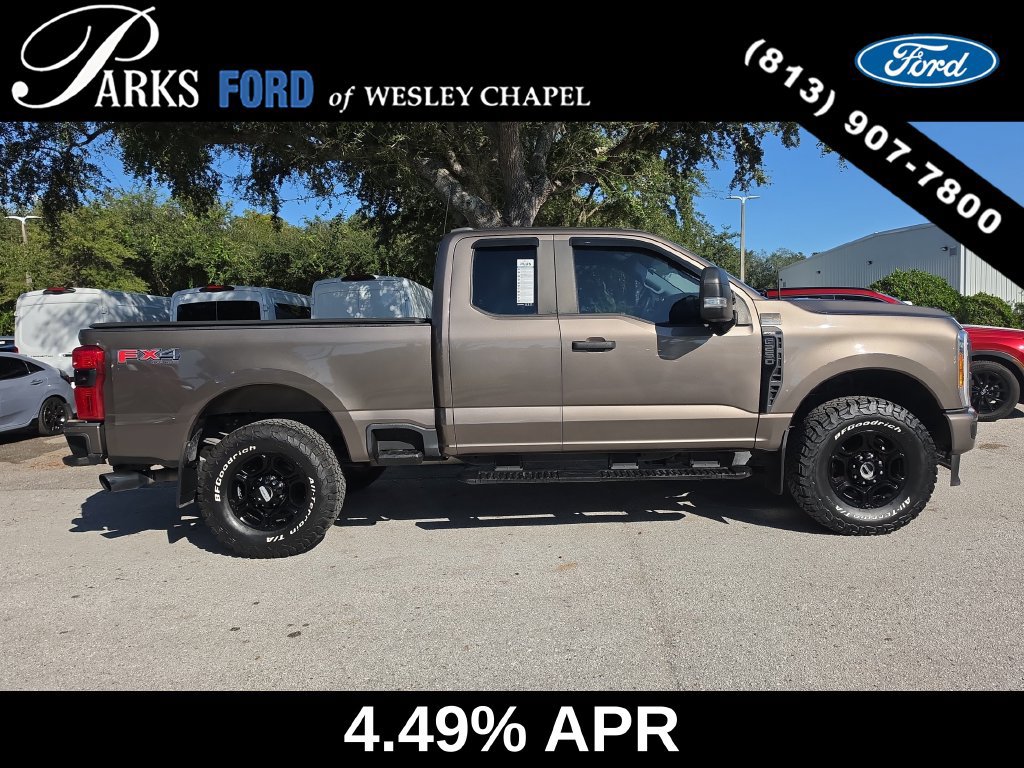 Used 2023 Ford F250 XL w/ STX Appearance Package AWD/4WD image 4