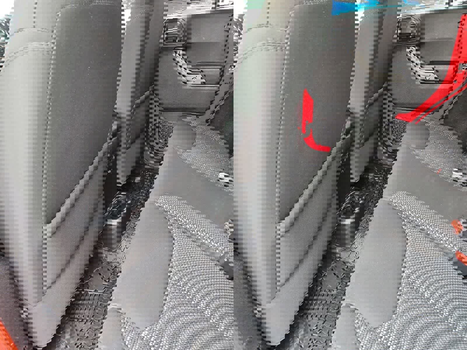 Used 2016 Jeep Wrangler Unlimited Sport image 19