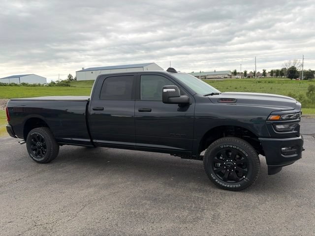 New 2026 RAM 3500 Big Horn AWD/4WD image 3