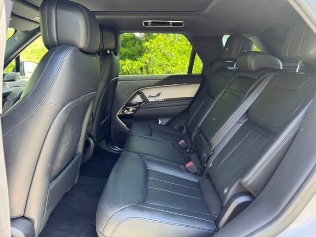 Certified 2025 Land Rover Range Rover Sport SE AWD/4WD image 12