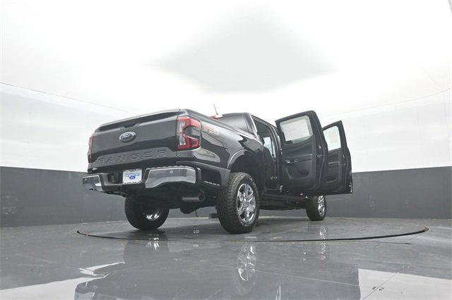 New 2025 Ford Ranger XLT w/ Equipment Group 301A High image 38