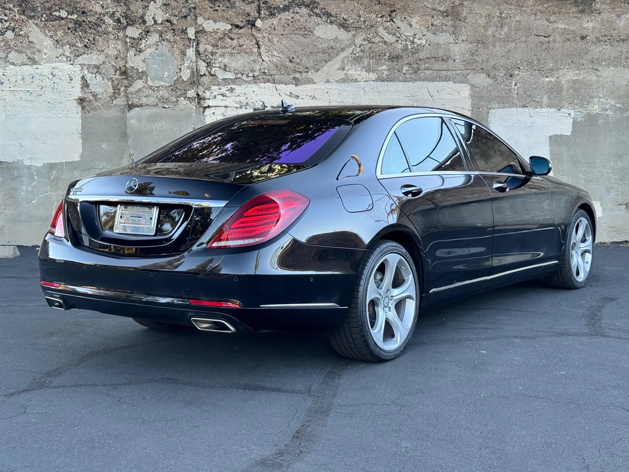 Used 2014 Mercedes-Benz S 550 Sedan image 4