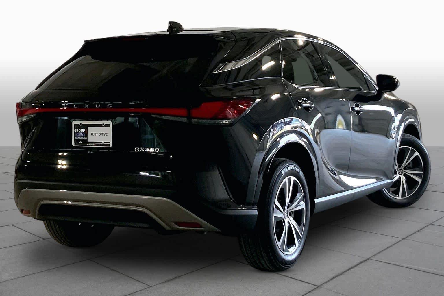 Used 2024 Lexus RX 350 FWD w/ Technology Package image 25