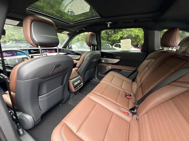 New 2026 Lincoln Nautilus Reserve AWD/4WD image 24