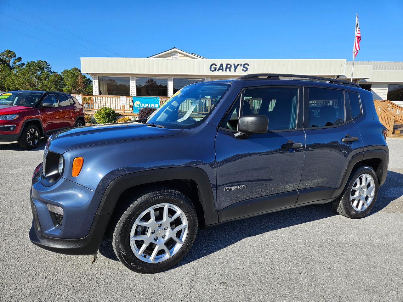 Used 2021 Jeep Renegade Sport w/ Sport Appearance Group image 2