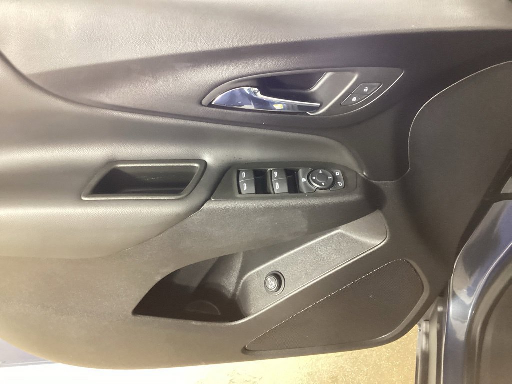 Used 2024 Chevrolet Equinox LT FWD image 11