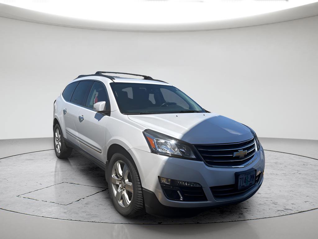 Used 2017 Chevrolet Traverse Premier AWD/4WD image 3