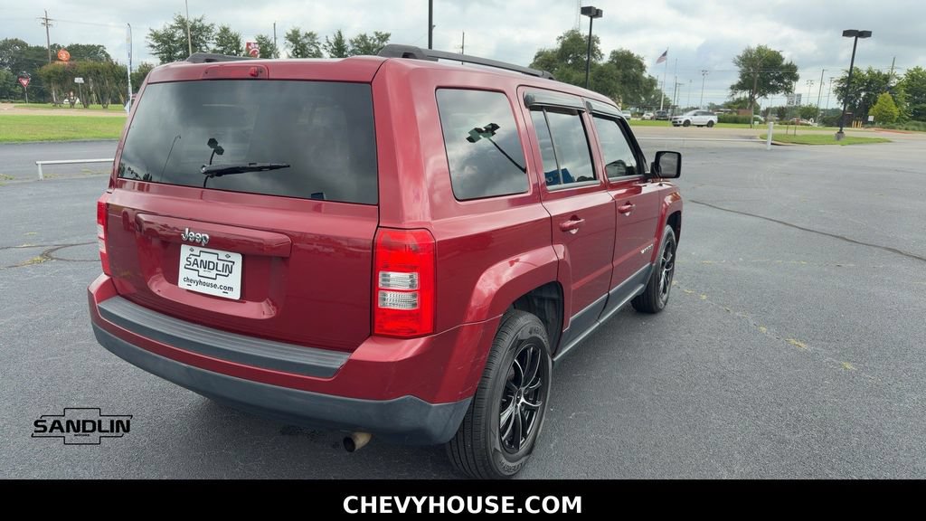 Used 2015 Jeep Patriot Sport w/ Power Value Group FWD image 7