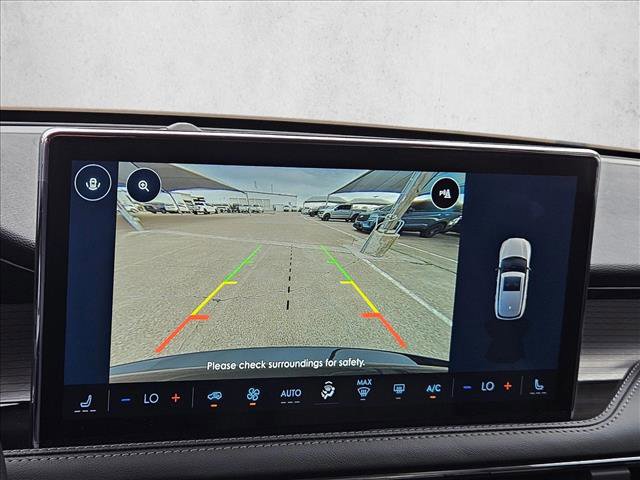 Used 2025 Lincoln Corsair FWD image 12