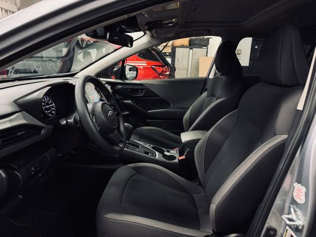 Used 2025 Subaru Crosstrek 2.0i Premium AWD/4WD image 17