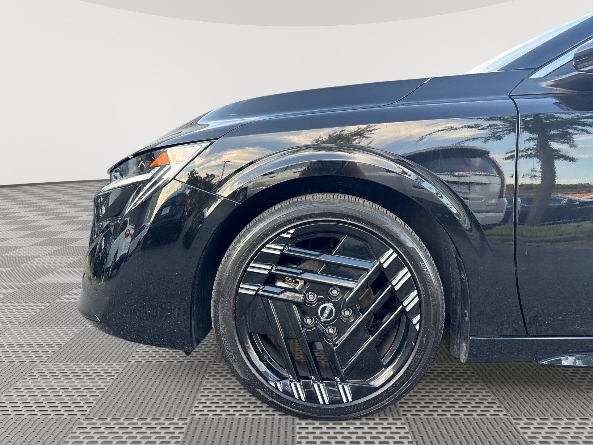 Used 2026 Nissan Sentra SR w/ Floor Mat Package FWD image 18