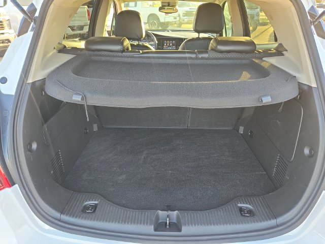 Used 2022 Buick Encore Preferred w/ Safety Package FWD image 23