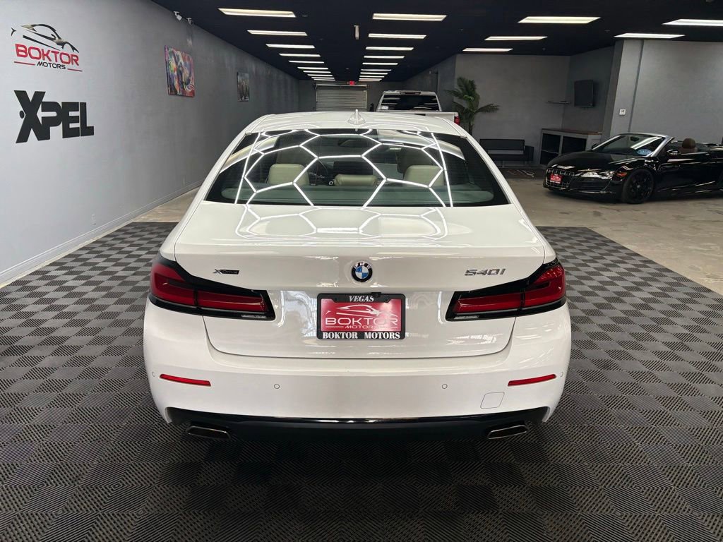 Used 2023 BMW 540i xDrive w/ Convenience Package AWD/4WD image 12