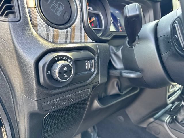 New 2026 Jeep Gladiator Sport AWD/4WD image 19