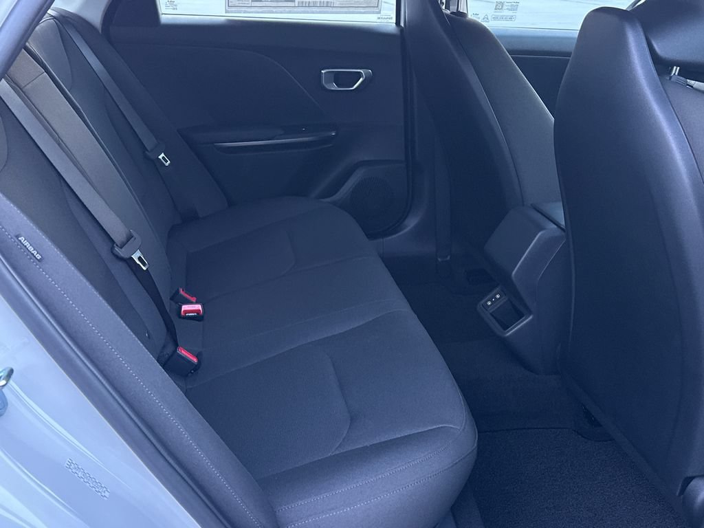 New 2026 Kia K4 FWD image 12