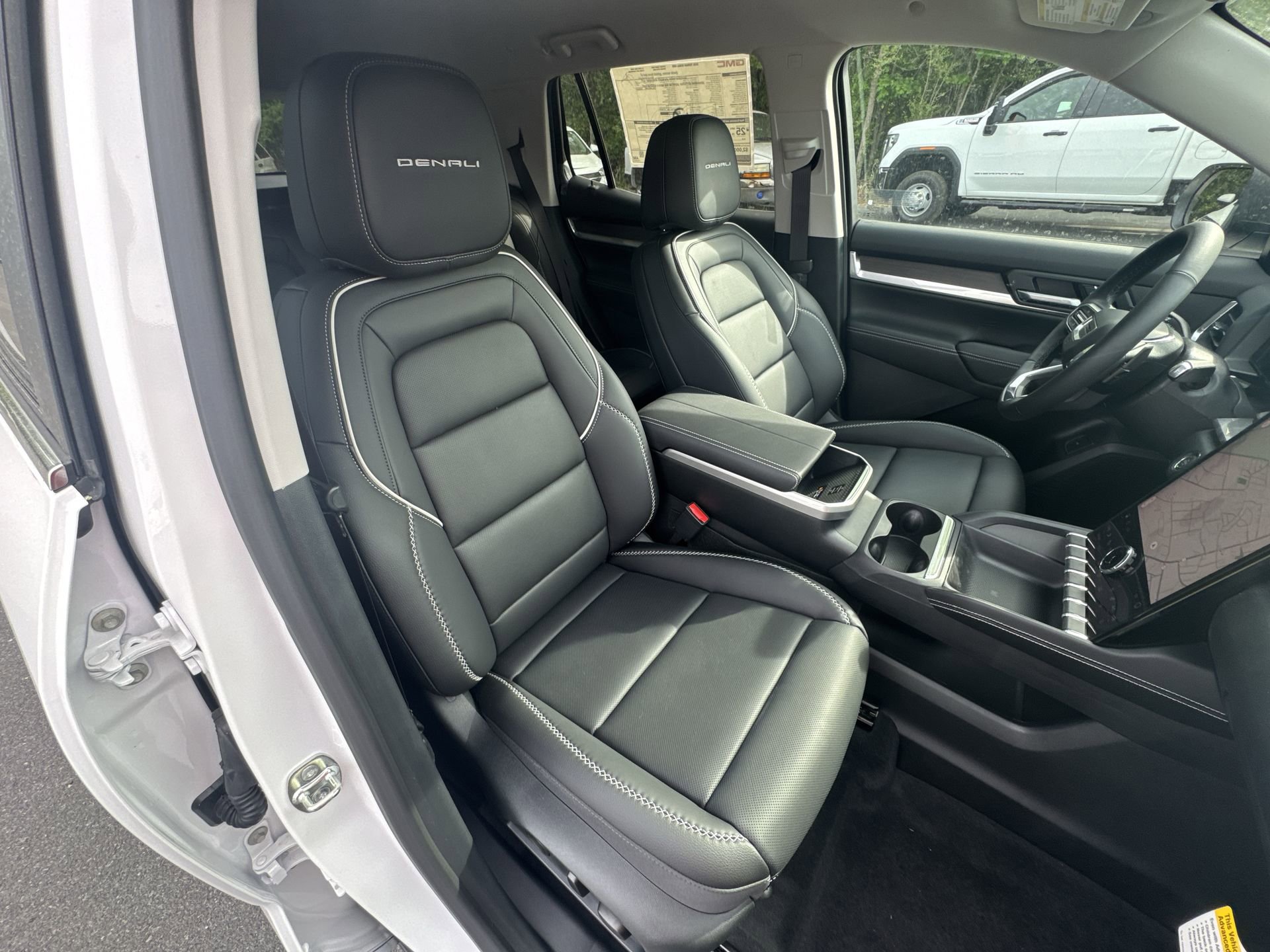 New 2026 GMC Terrain Denali AWD/4WD image 25