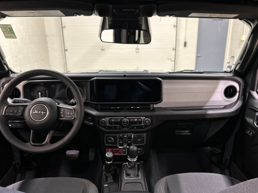 Used 2025 Jeep Wrangler Unlimited Sport S 4xe AWD/4WD image 18