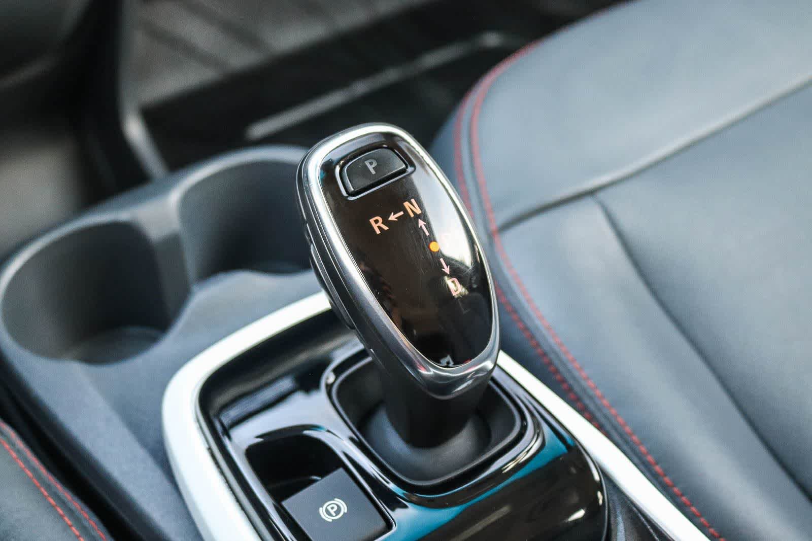 Used 2020 Chevrolet Bolt Premier w/ Infotainment Package FWD image 20