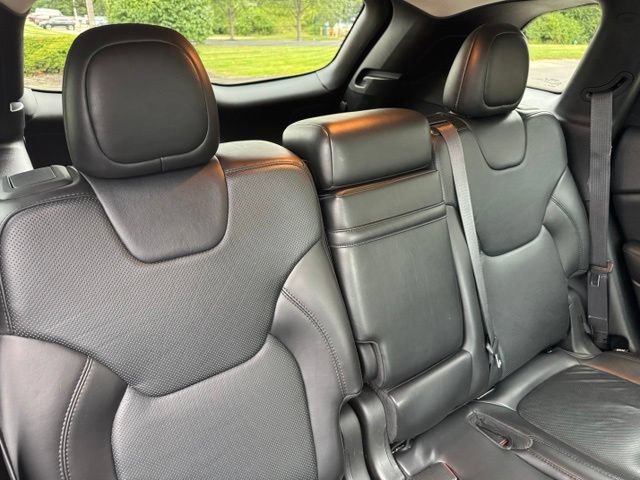 Used 2016 Jeep Cherokee Overland AWD/4WD image 32