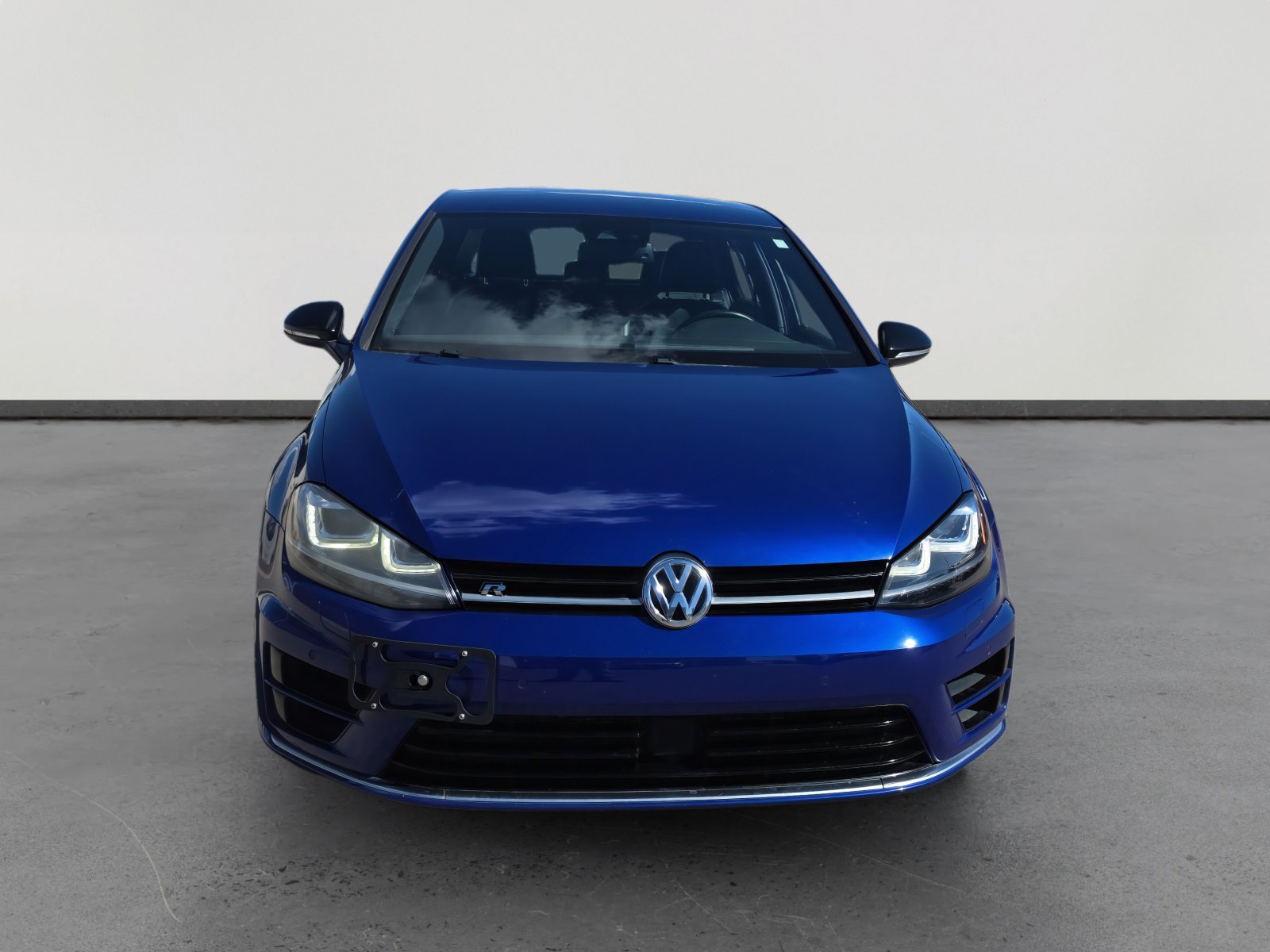 Used 2016 Volkswagen Golf 4-Door image 8