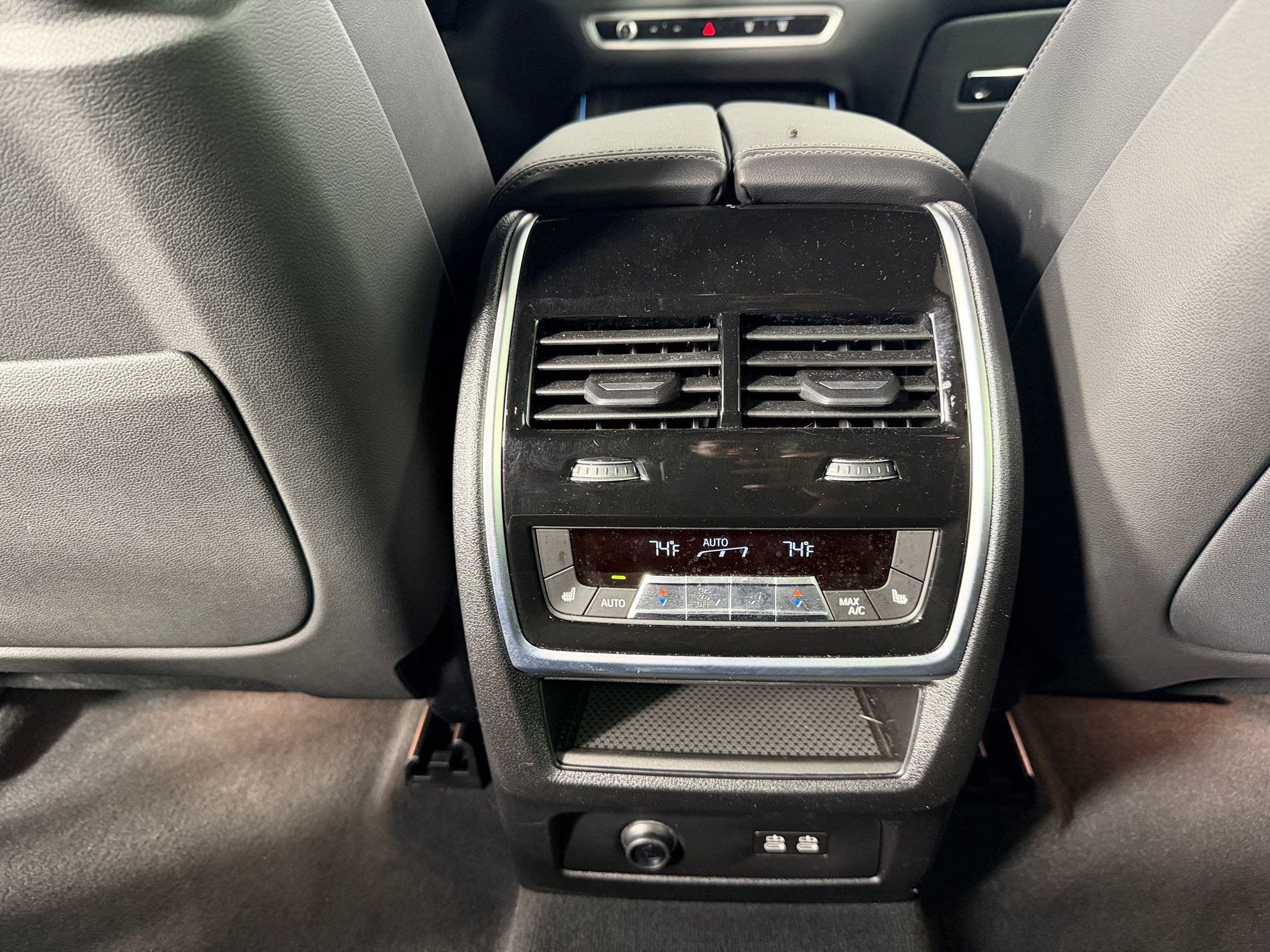 Used 2026 BMW X5 M60i AWD/4WD image 30