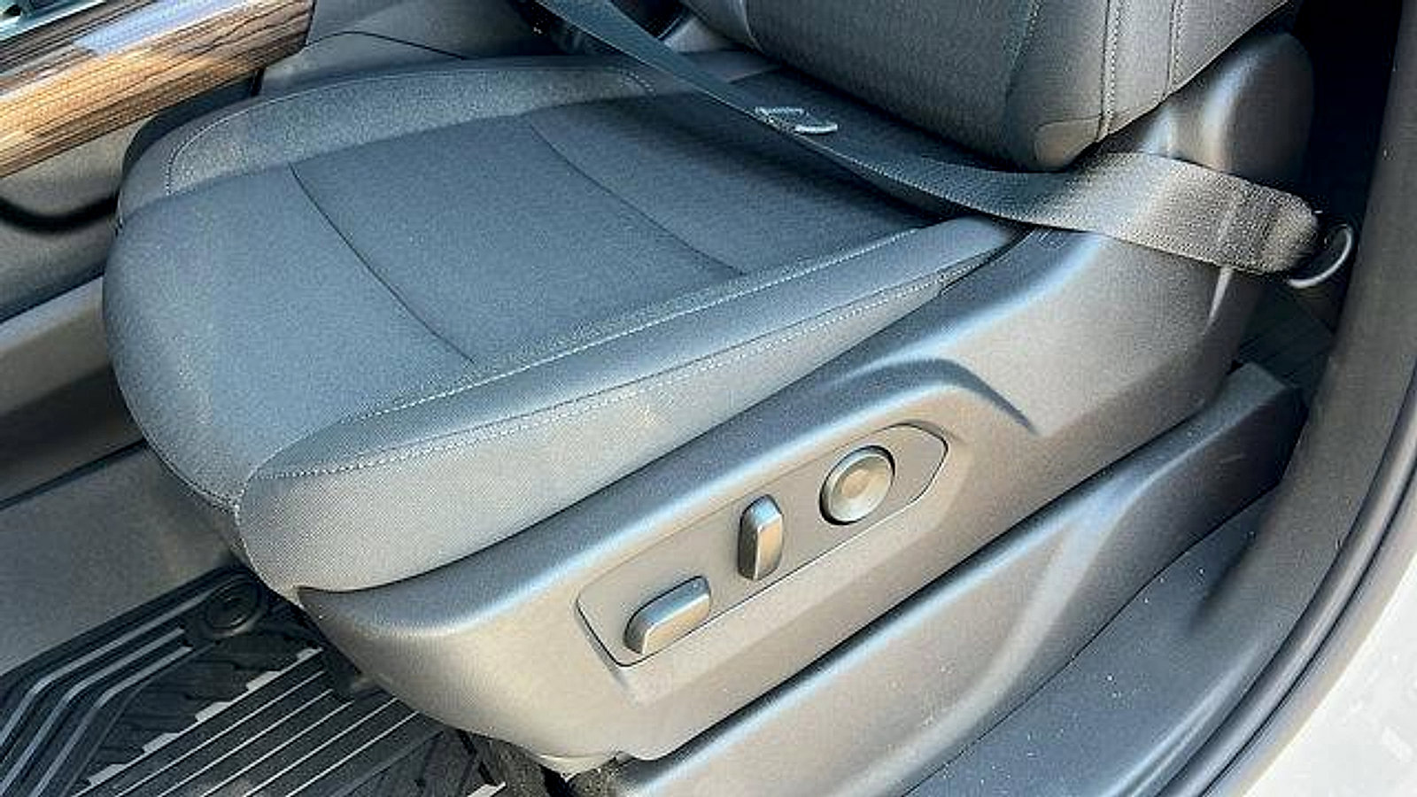 New 2026 Chevrolet Silverado 1500 RST image 19