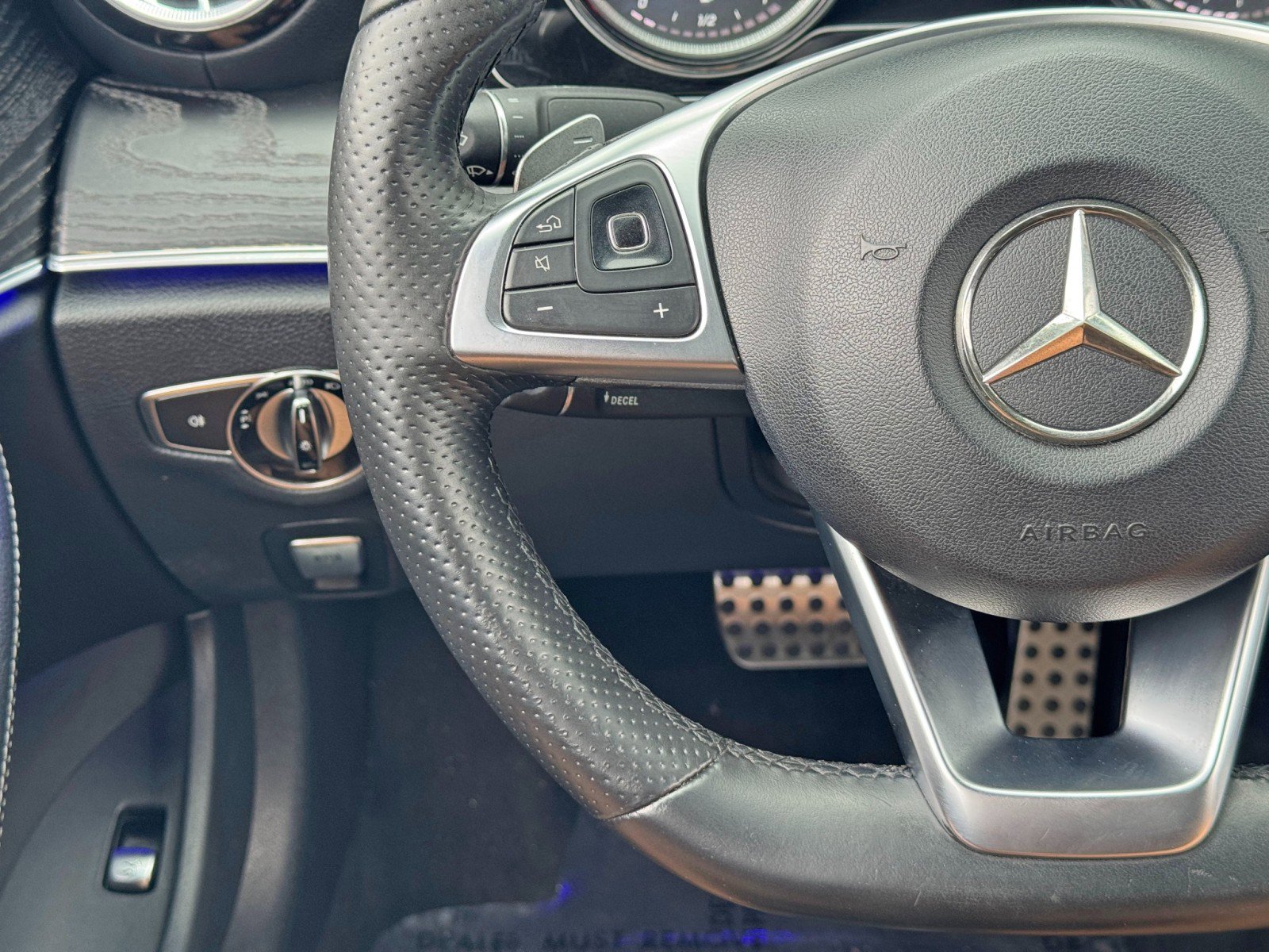 Used 2018 Mercedes-Benz E 400 Cabriolet w/ Premium 1 Package image 22