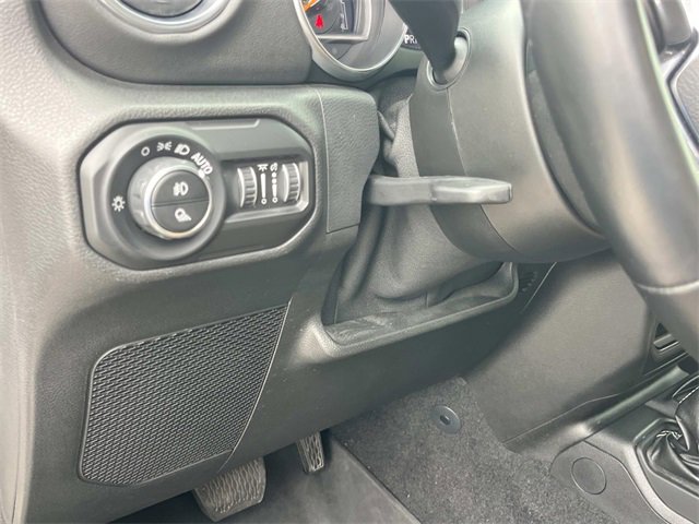 Used 2021 Jeep Gladiator Overland w/ Popular Equipment Package image 28