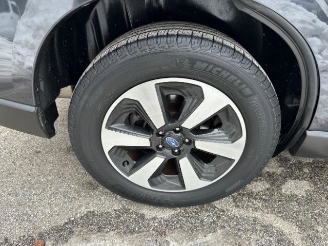 Used 2017 Subaru Forester 2.5i Limited image 15