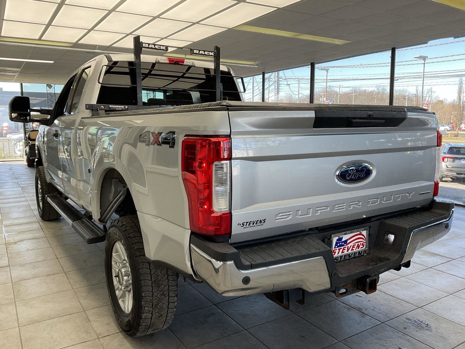 Used 2019 Ford F250 XLT w/ XLT Value Package image 7