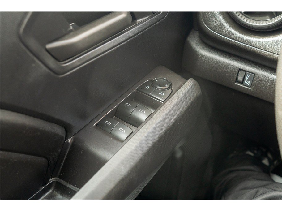 Used 2023 Chevrolet Colorado W/T RWD image 15
