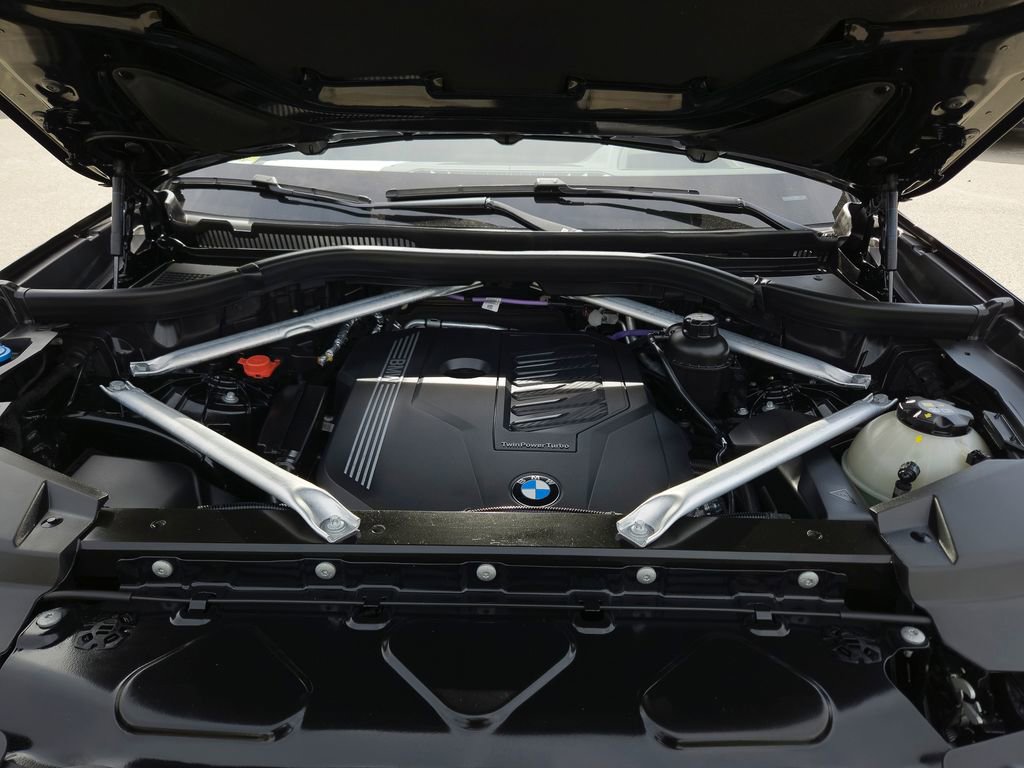 Used 2023 BMW X5 sDrive40i w/ Climate Comfort Package image 22