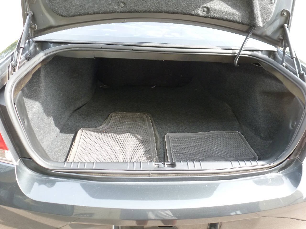 Used 2014 Chevrolet Impala Limited LS FWD image 17