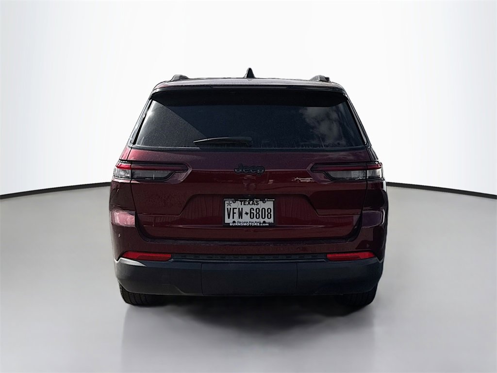 Used 2024 Jeep Grand Cherokee L Laredo image 5