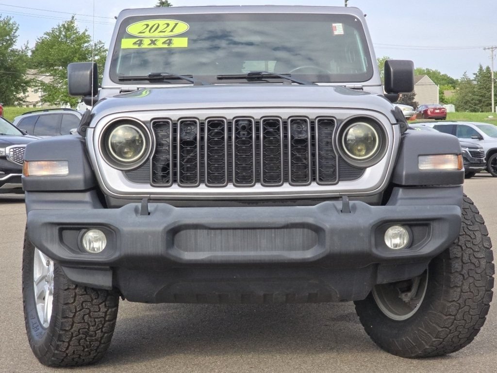 Used 2021 Jeep Wrangler Unlimited Sport AWD/4WD image 14