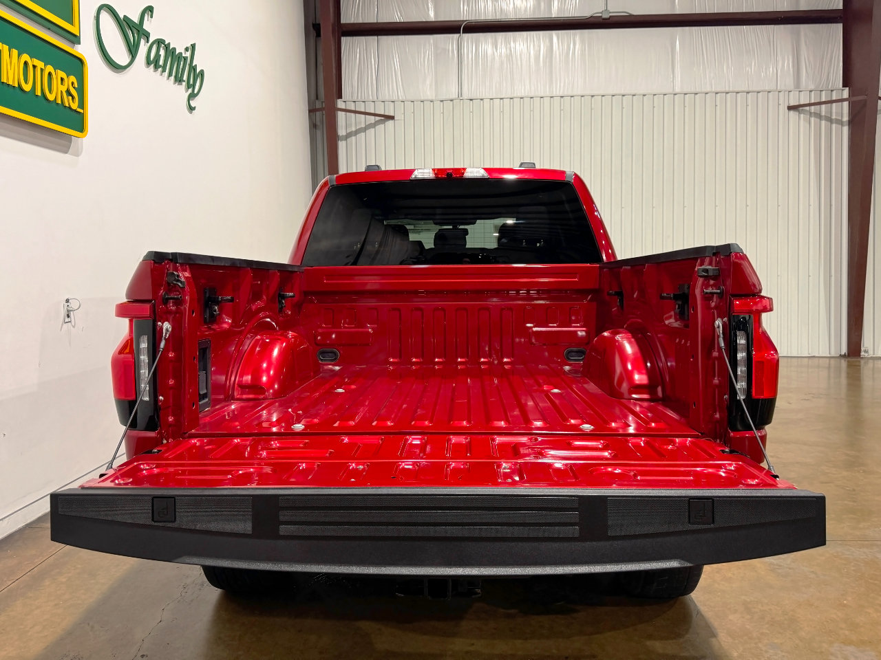 Used 2023 Ford F150 Lightning XLT image 61