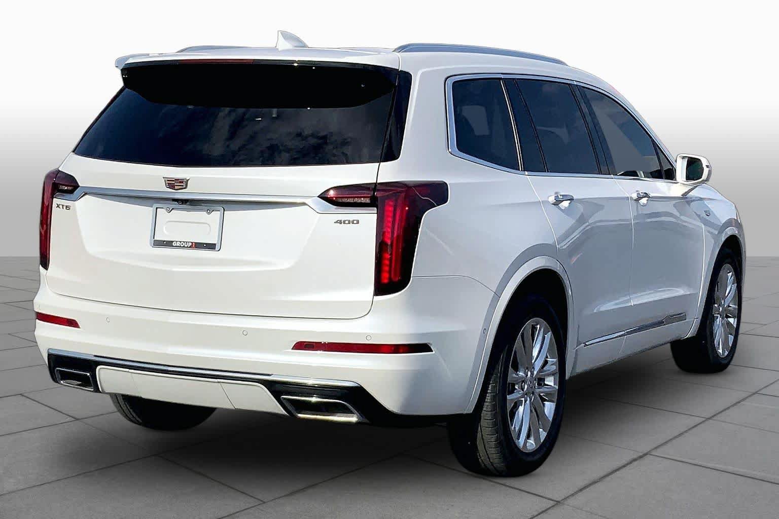 Used 2020 Cadillac XT6 Premium Luxury FWD image 13