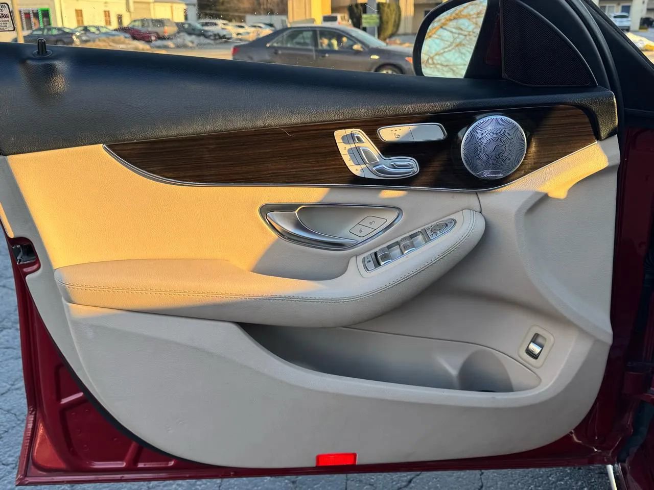 Used 2017 Mercedes-Benz C 300 Sedan w/ Parking Assist Package image 21