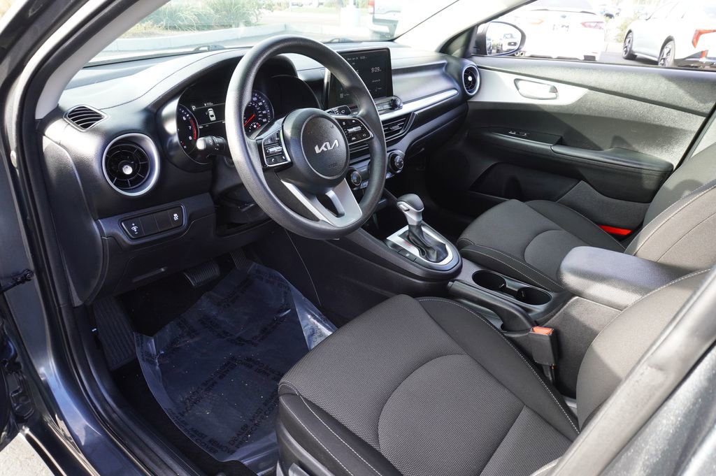 Used 2024 Kia Forte LXS image 16