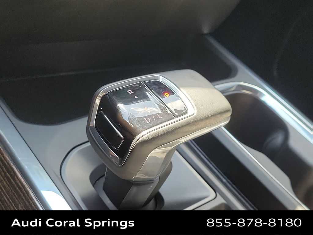 Used 2025 GMC Sierra 1500 Elevation w/ Preferred Package AWD/4WD image 25