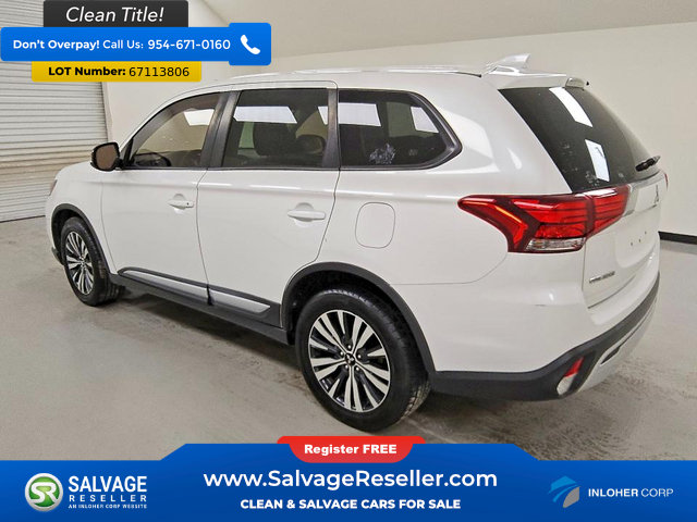 Used 2020 Mitsubishi Outlander ES FWD image 3