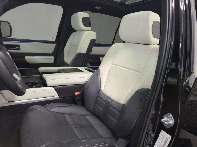 Certified 2024 Toyota Sequoia Capstone AWD/4WD image 21