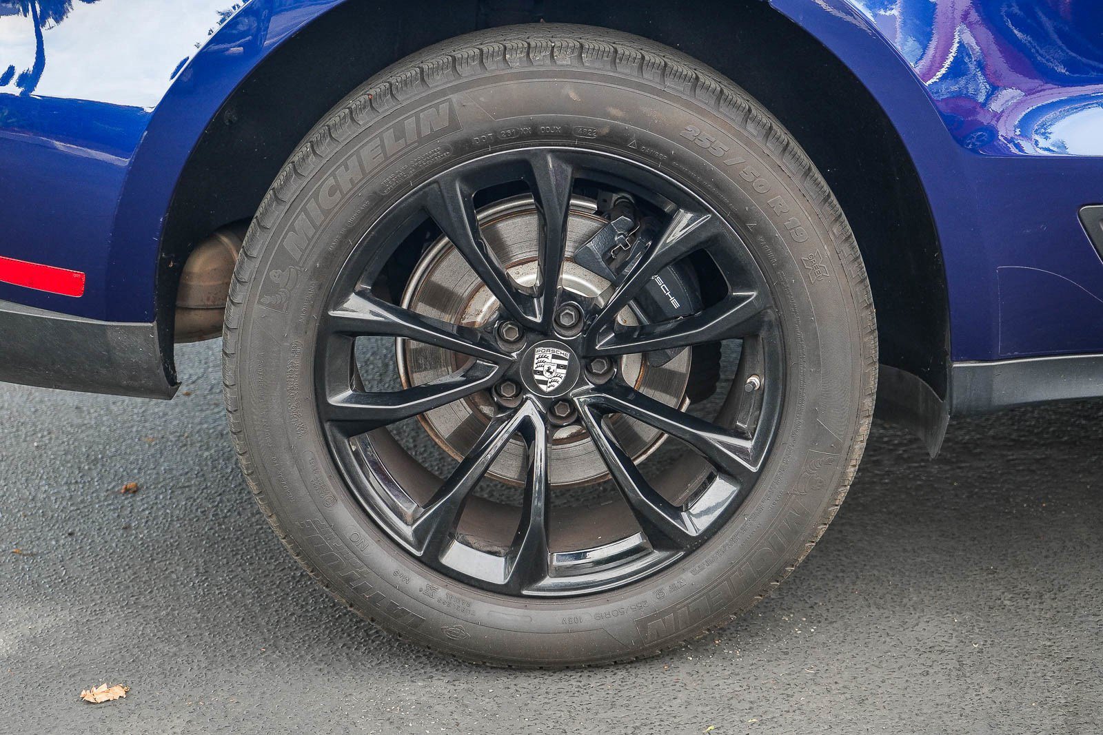 Used 2023 Porsche Macan AWD/4WD image 11