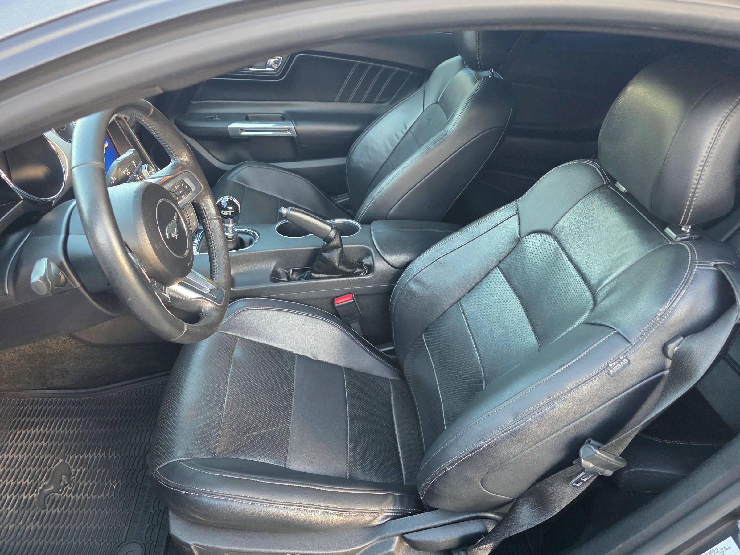 Used 2017 Ford Mustang GT Premium w/ Equipment Group 401A image 10