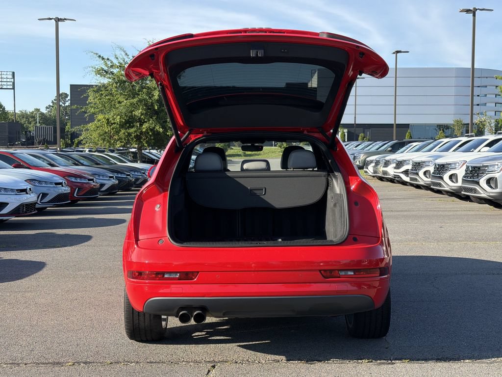 Used 2018 Audi Q3 2.0T Premium w/ Convenience Package FWD image 11