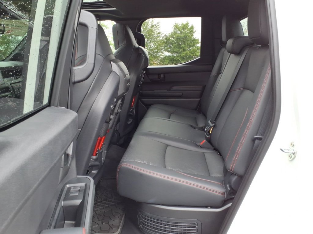 Certified 2025 Toyota Tacoma TRD Pro AWD/4WD image 4