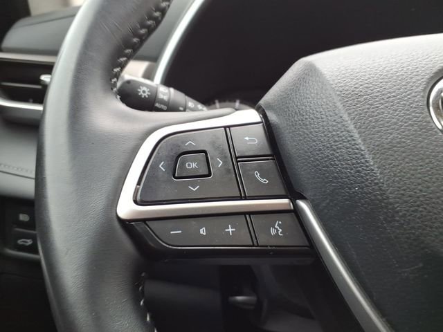 Certified 2024 Toyota Highlander XLE AWD/4WD image 21